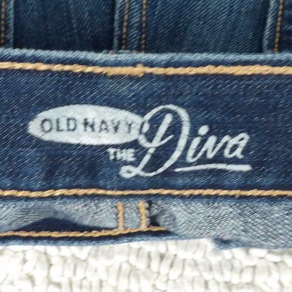 Old Navy The Diva Denim  Mavericks Shorts Size 2 - Picture 4 of 8